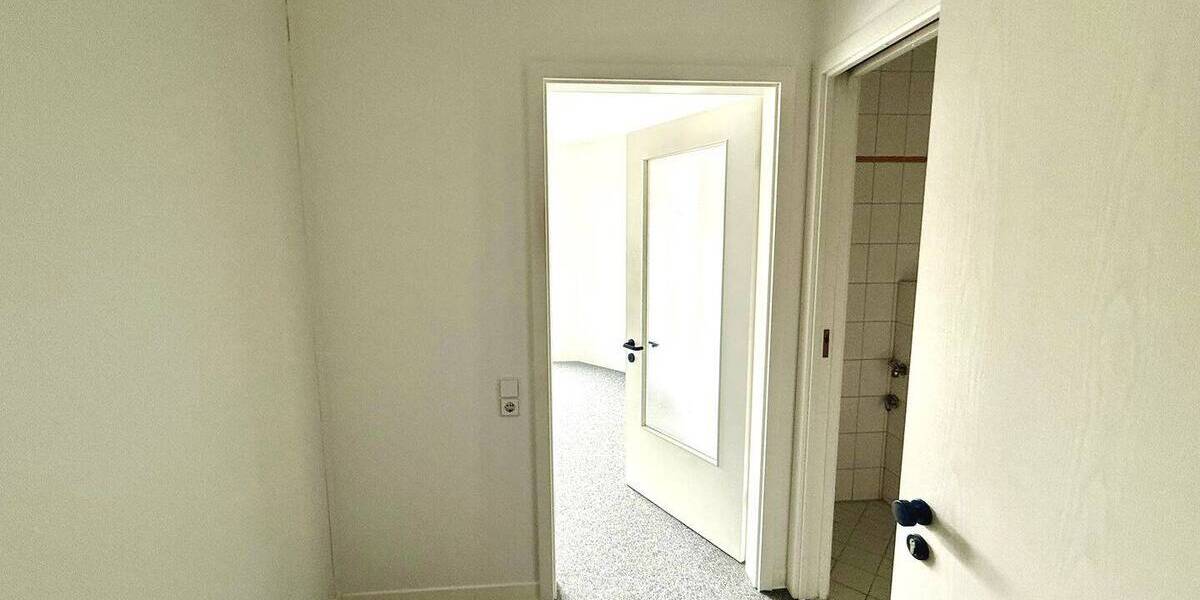 Etagenwohnung Chemnitz Gablenz - 2 Zimmer, 70 m&sup2;, 532&euro; | Angebot:26308324