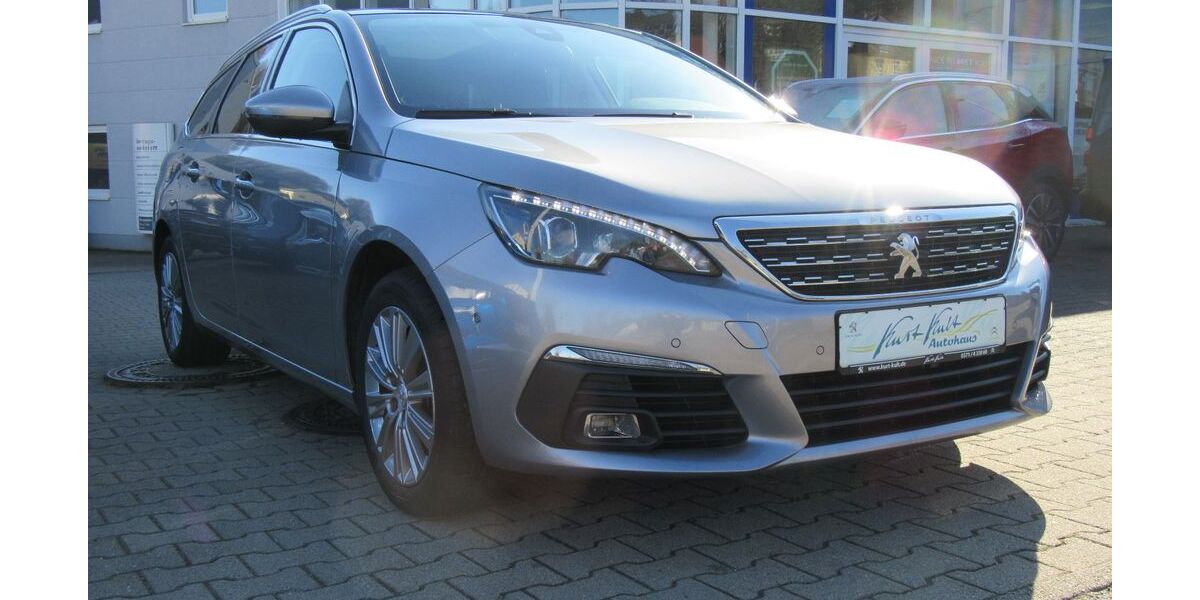 Peugeot 308 118.300 km 10.990 &euro; Chemnitz 09125