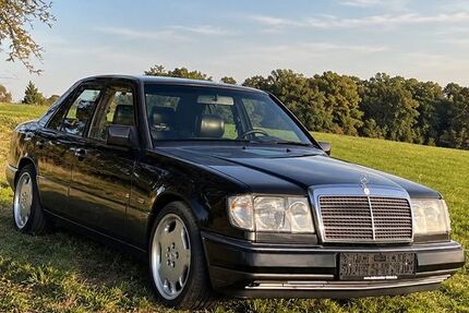 Mercedes-Benz 300 222.300 km 14.990 &euro; Hohenstein Er. 09337