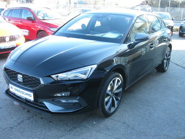 Seat Leon 43.500 km 21.980 &euro; Waldheim 04736