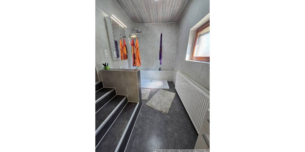 Einfamilienhaus Chemnitz Adelsberg - 3 Zimmer, 75 m&sup2;, 200.000&euro; | Angebot:26450028