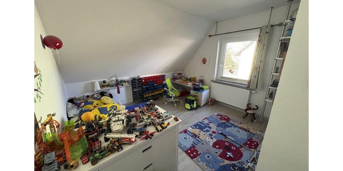 Einfamilienhaus Hohenstein-Ernstthal Ernstthal - 8 Zimmer, 120 m&sup2;, 420.000&euro; | Angebot:27132700