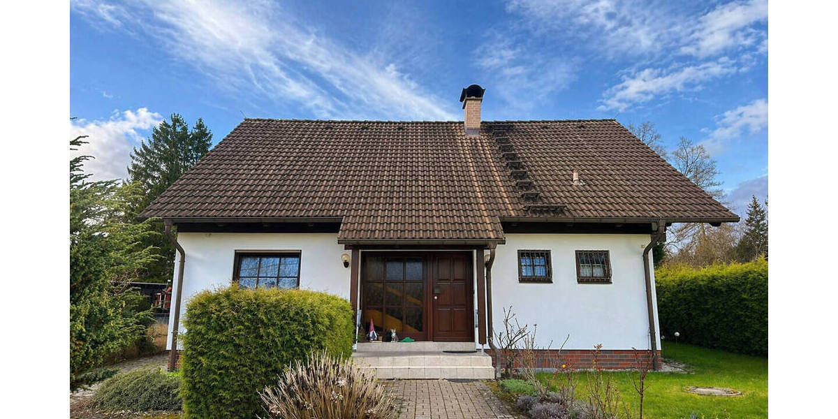 Einfamilienhaus Chemnitz / Adelsberg Adelsberg - 9 Zimmer, 148 m&sup2;, 519.000&euro; | Angebot:26344895