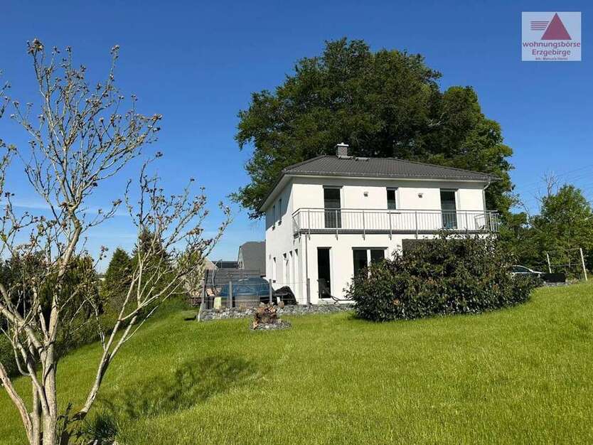 Haus zum Kaufen in Chemnitz Ebersdorf 489.000 € 140.48 m²