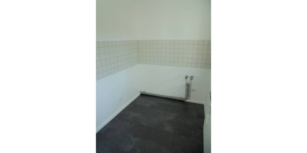 Etagenwohnung Chemnitz Lutherviertel - 2 Zimmer, 43 m&sup2;, 280&euro; | Angebot:26816881