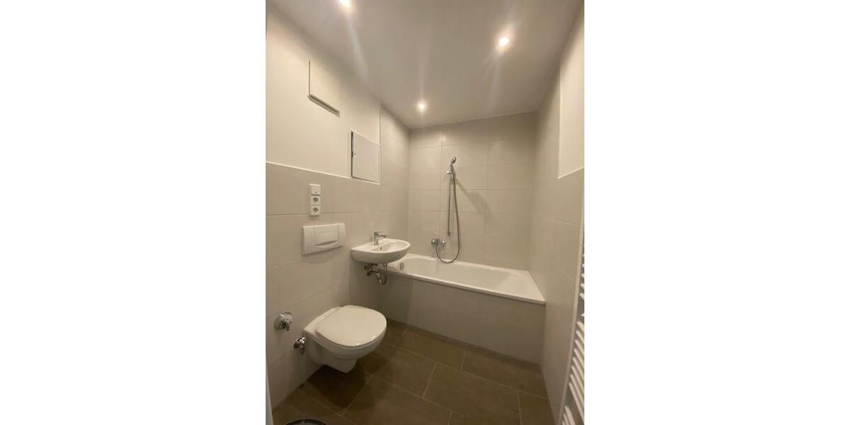 Etagenwohnung Chemnitz Markersdorf - 3 Zimmer, 69 m&sup2;, 375&euro; | Angebot:26193268