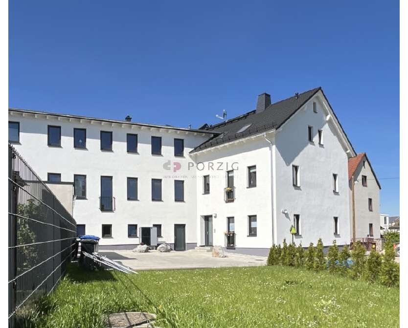 Haus zum Mieten in Limbach-Oberfrohna 1.590 € 140 m²