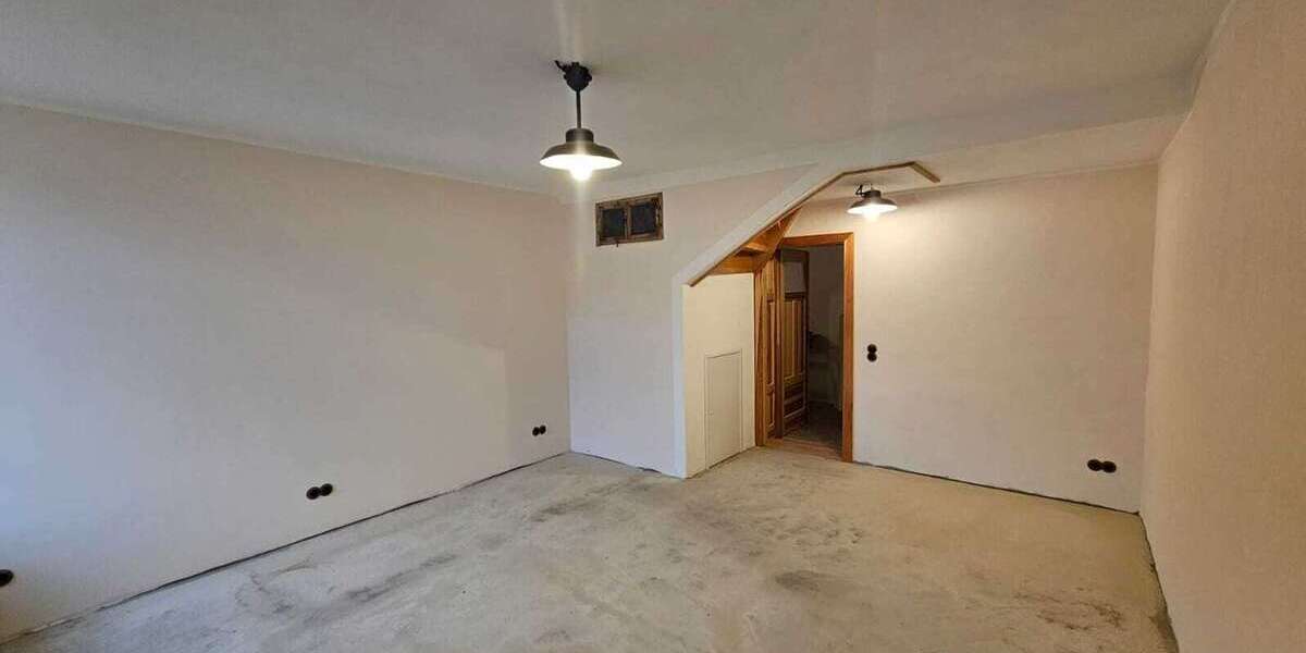 Vielseitige Immobilie im Industriestil – mit Stellplätzen, Eventfläche & Ausbaupotenzial zimmer