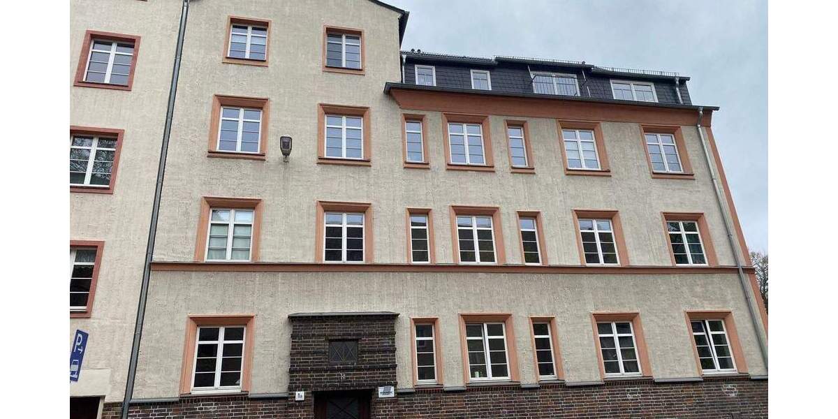Etagenwohnung Chemnitz Lutherviertel - 2 Zimmer, 49 m&sup2;, 285&euro; | Angebot:25696317