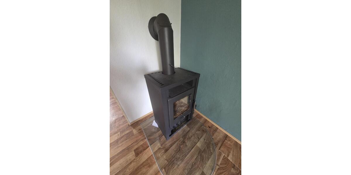 Charmante Doppelhaushälfte mit Potenzial in Limbach-Oberfrohna! 9 zimmer