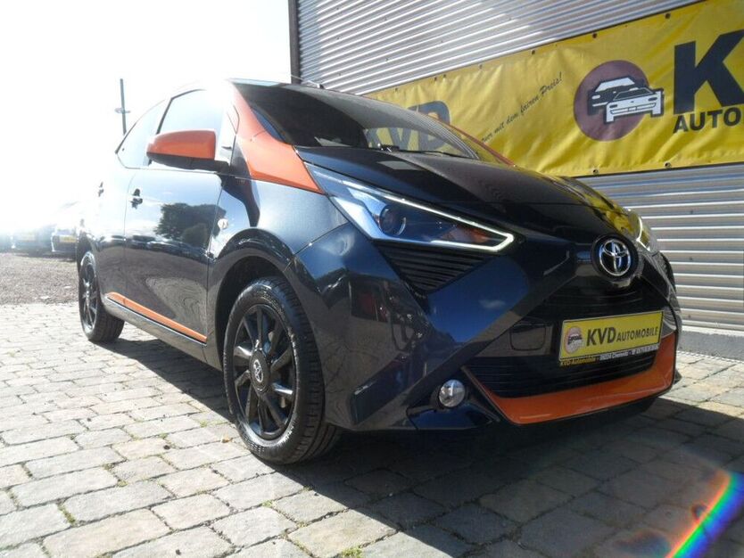 Aygo (X)