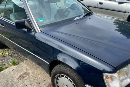 Mercedes E 300