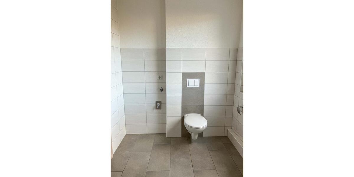 Schöne 2- Raum Wohnung mit Balkon 2 zimmer