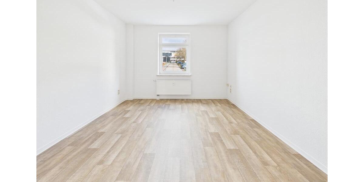 Erdgeschoßwohnung Chemnitz Ebersdorf - 2 Zimmer, 54 m&sup2;, 300&euro; | Angebot:23509440