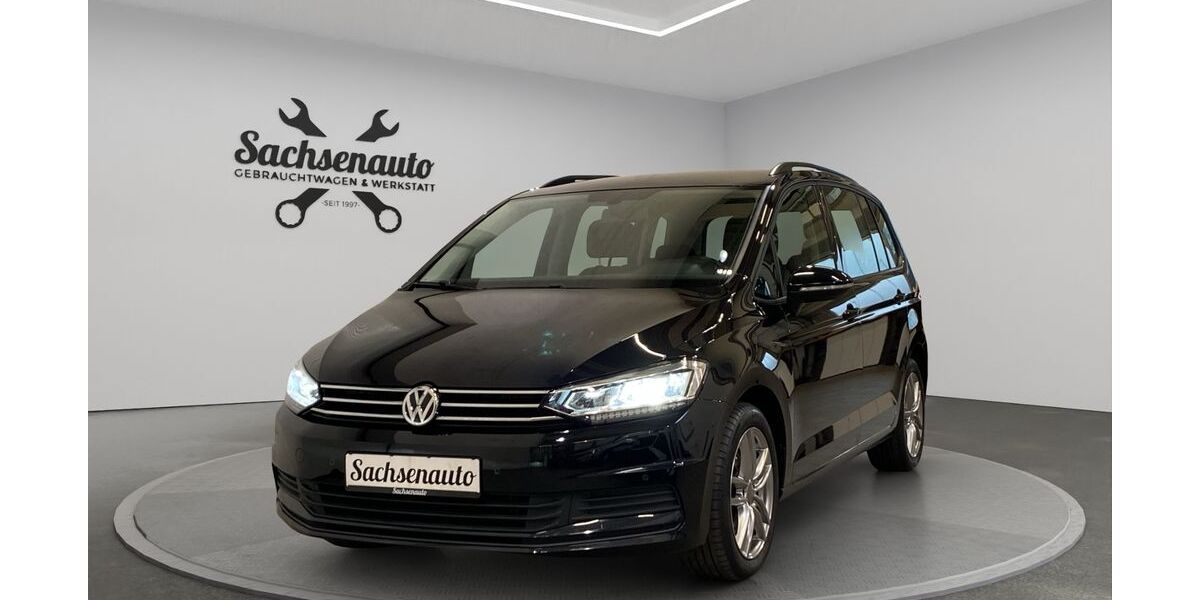 VW Touran 120.191 km 18.999 € Hartenstein 08118