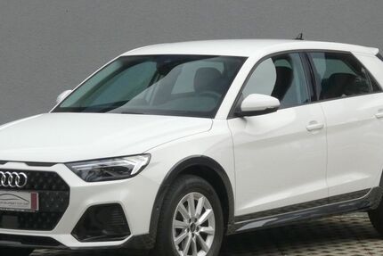 Audi A1 45.356 km 18.980 &euro; Burgstädt 09217