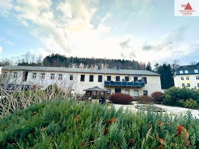 Haus zum Kaufen in Annaberg-Buchholz Buchholz 220.000 € 238 m²