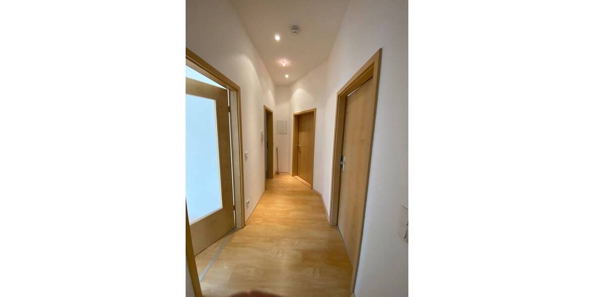 Etagenwohnung Chemnitz Lutherviertel - 3 Zimmer, 57 m&sup2;, 327&euro; | Angebot:26320318