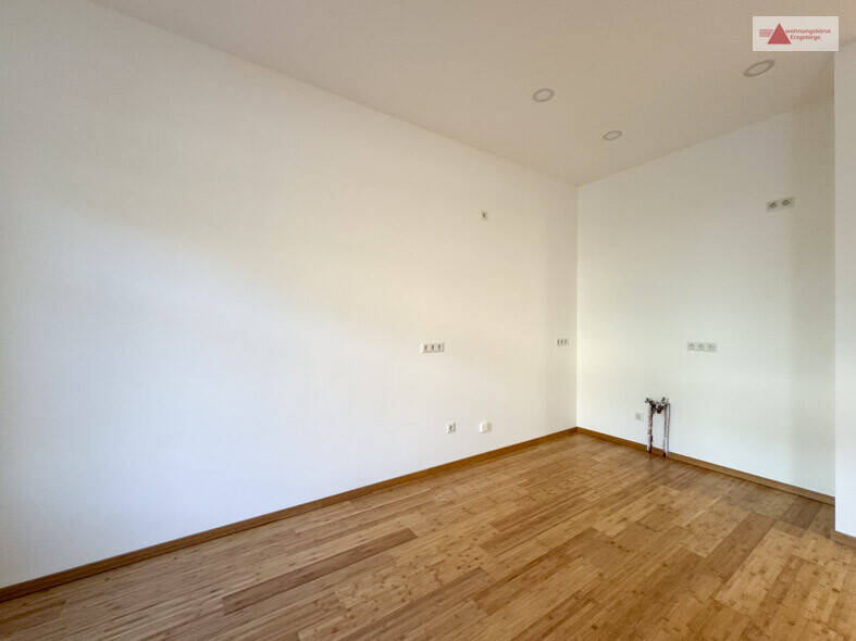 1 MONAT KALTMIETFREI! - hochwertig sanierte 3,5-Raum-Komfortwohnung in Chemnitz 3 zimmer