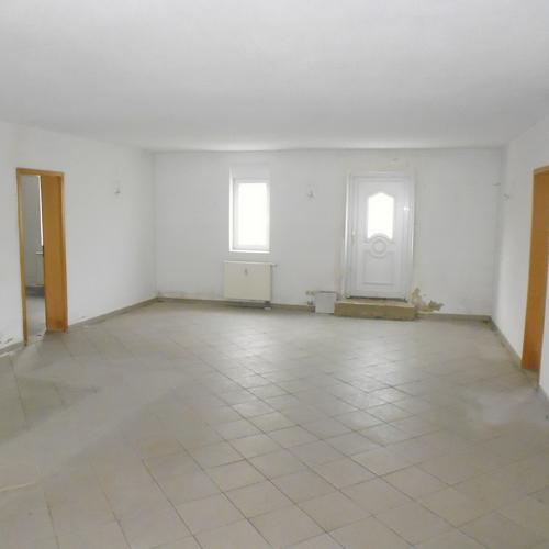 Gewerbeobjekt Niederwiesa - 1.000&euro; | Angebot:16497286