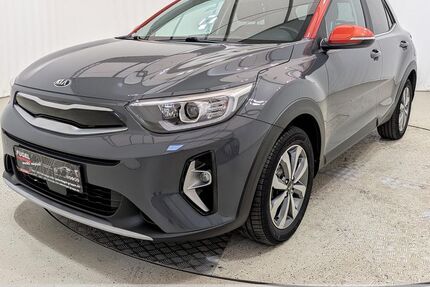 Kia Stonic 33.600 km 13.499 &euro; Chemnitz - Mittelbach 09224