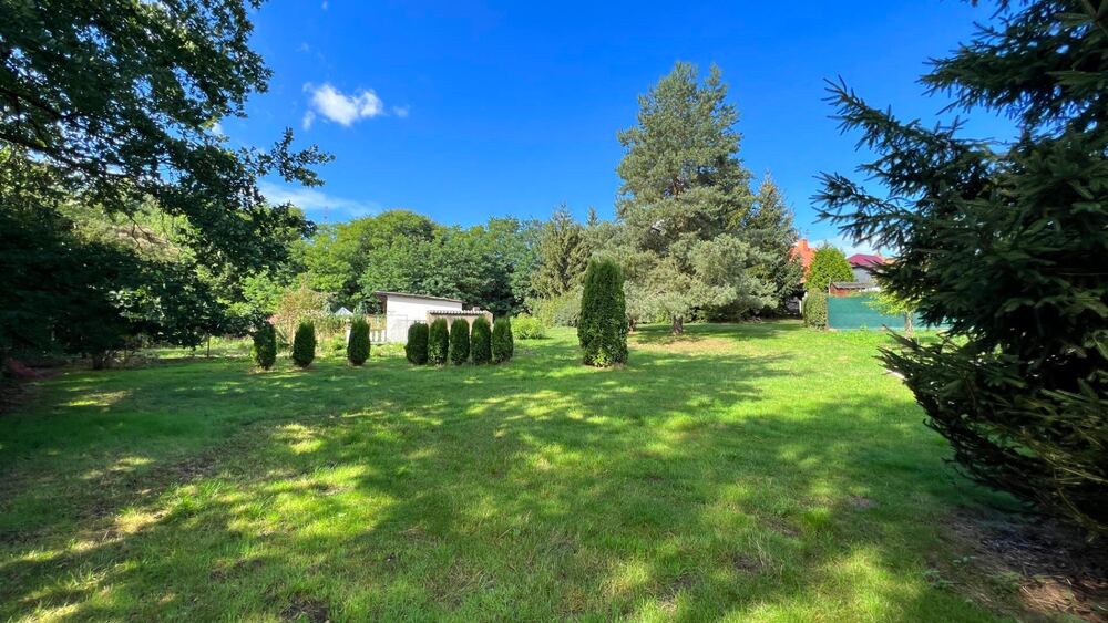 Exclusives Grundstück in grüner ruhiger Lage zimmer