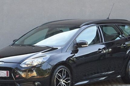 Ford Focus 158.949 km 8.000 € Burgstädt 09217