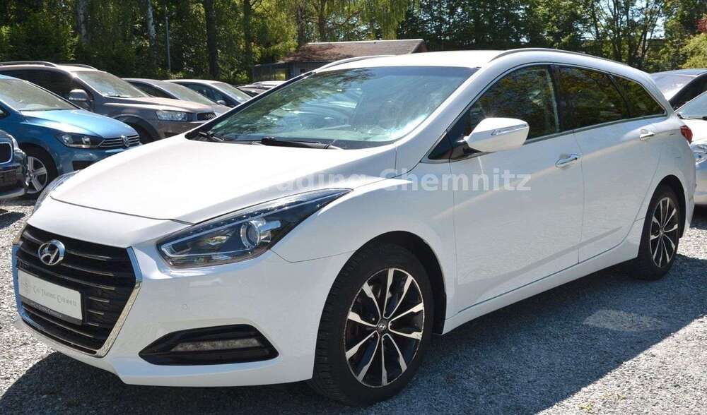 Hyundai i40 124.830 km 10.999 &euro; Chemnitz 09114
