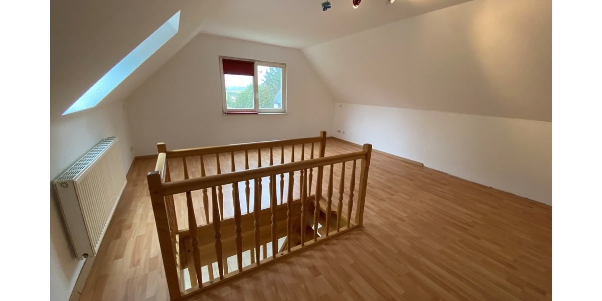 Mehrfamilienhaus mit 3 +1 Wohnungen und großem Grundstück - Mehrfamilienhaus, Wohnhaus Frankenberg | Angebot:26287479