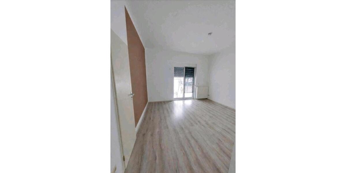 Erdgeschoßwohnung Mittweida - 2 Zimmer, 62 m&sup2;, 540&euro; | Angebot:26253211