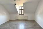 Single-1-Raum-Wohnung im Dachgeschoss