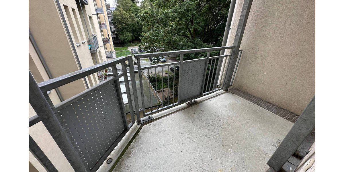 Zimmer Chemnitz Kaßberg - 3 Zimmer, 72 m&sup2;, 450&euro; | Angebot:26188293