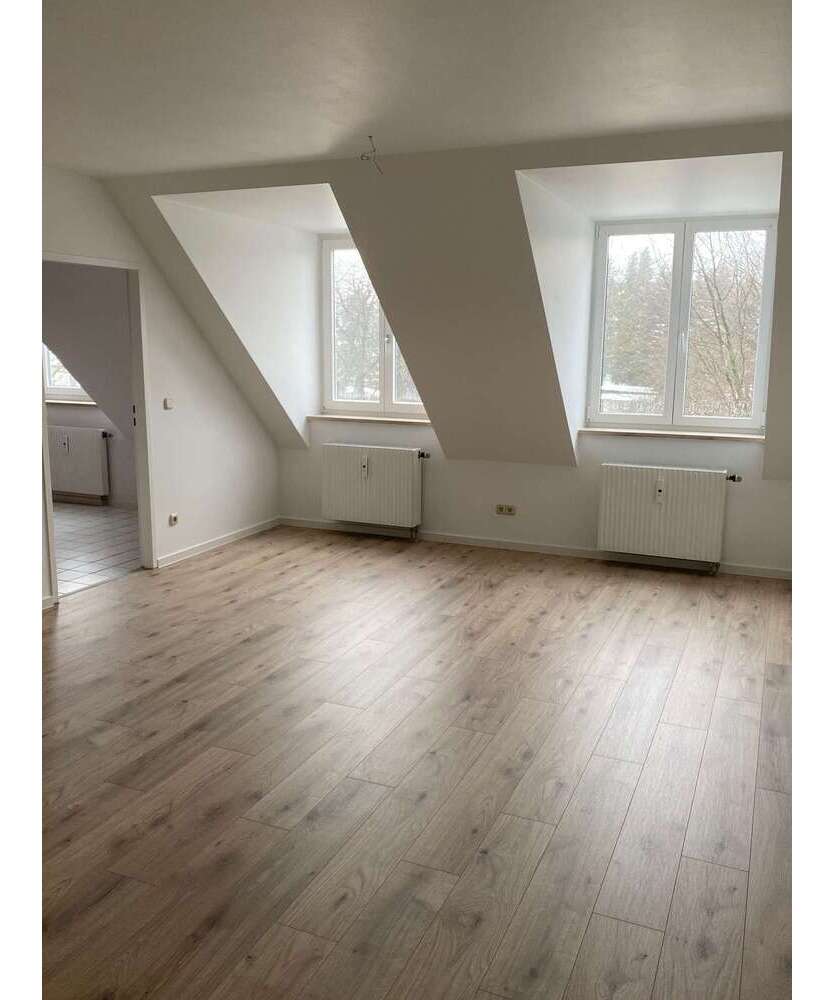 Wohnung zum Mieten in Chemnitz 399 € 59.12 m²