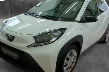 Toyota Aygo (X) 41.200 km 12.490 &euro; Chemnitz 09119