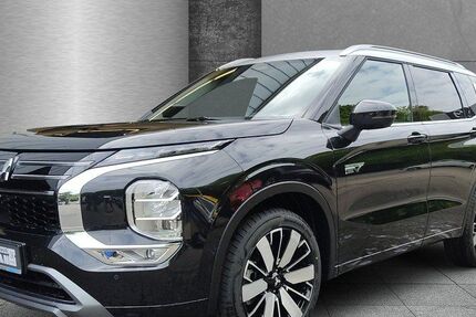 Mitsubishi Outlander 8.424 km 49.990 &euro; Chemnitz 09126