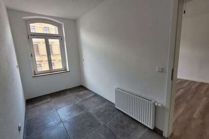 Wohnung zum Mieten in Chemnitz 375 € 65 m² 3 zimmer