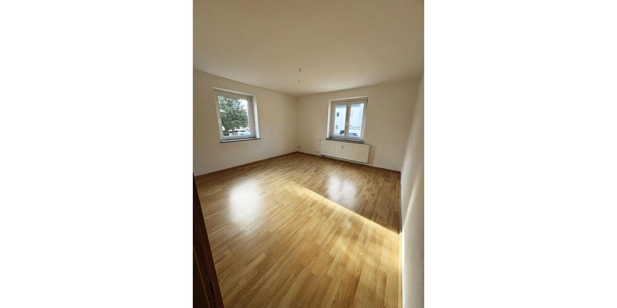 Etagenwohnung Chemnitz Grüna - 2 Zimmer, 59 m&sup2;, 325&euro; | Angebot:25540949