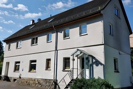 Mehrfamilienhaus mit 3 Wohnungen + 1 Whg Gewerbe im EG - Haus Frankenberg | Angebot:26729723