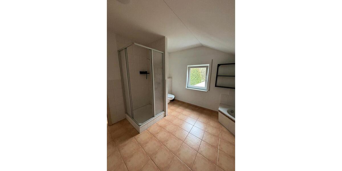 Etagenwohnung Marienberg - 2 Zimmer, 80 m&sup2;, 805&euro; | Angebot:26265631