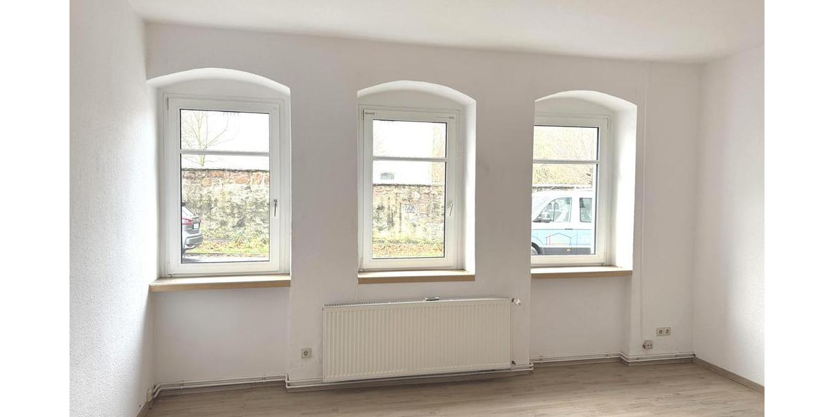 Mehrfamilienhaus in guter Lage mit Potenzial! 9 zimmer