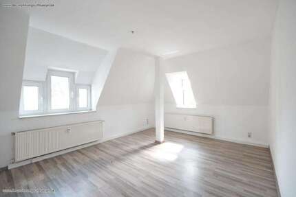 Wohnung Annaberg-Buchholz Buchholz - 3 Zimmer, 75 m&sup2;, 375&euro; | Angebot:26449153