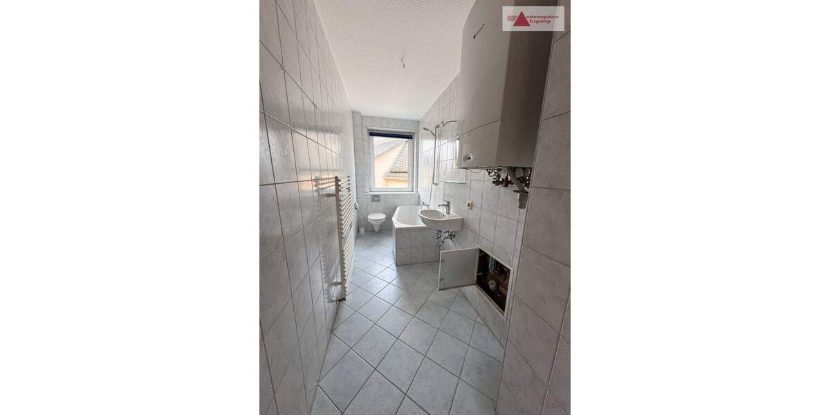 2-Raum-Wohnung in Randlage von Lößnitz im 1. Obergeschoss 2 zimmer