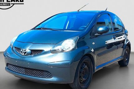 Toyota Aygo (X) 118.000 km 2.290 &euro; Chemnitz 09116