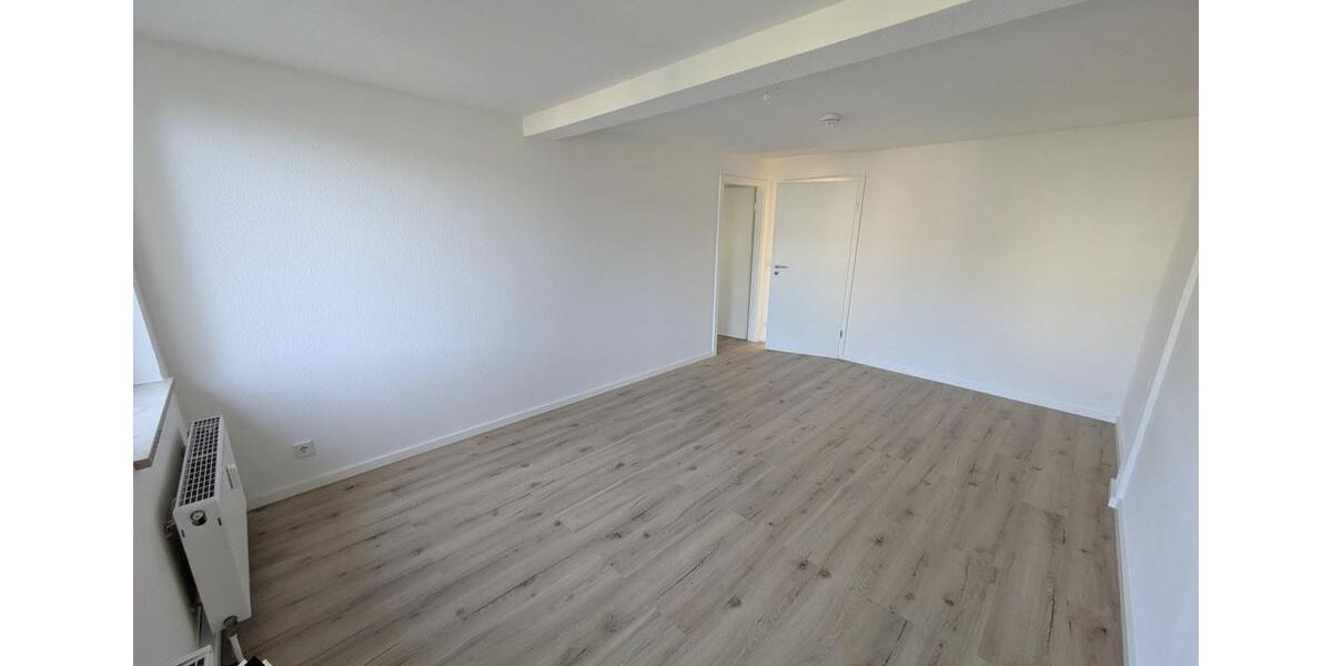 Maisonettenwohnung Chemnitz Ebersdorf - 5 Zimmer, 104 m&sup2;, 630&euro; | Angebot:26321863