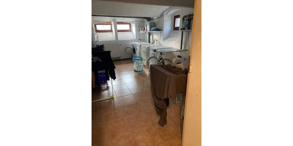 Etagenwohnung Chemnitz Helbersdorf - 3 Zimmer, 133 m&sup2;, 179.000&euro; | Angebot:25741883