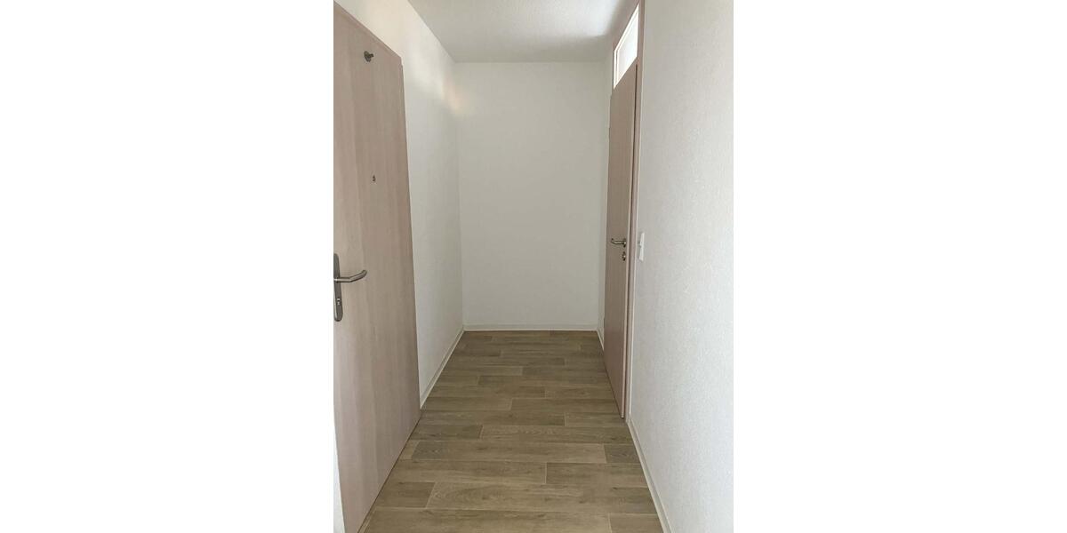 Schöne 2- Raum Wohnung mit Balkon 2 zimmer