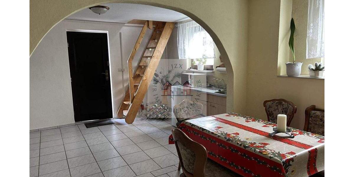 Mehrfamilienhaus, Wohnhaus Gornau/Erzgebirge Gornau - 8 Zimmer, 118 m&sup2;, 369.000&euro; | Angebot:25776149