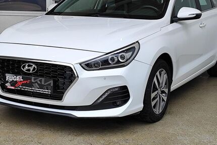 Hyundai i30 47.684 km 14.999 € Oberlungwitz 09353