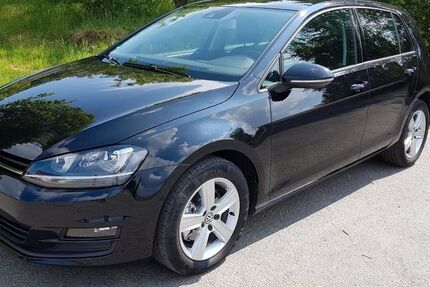 VW Golf 135.000 km 9.000 &euro; Leubsdorf OT Marbach 09573