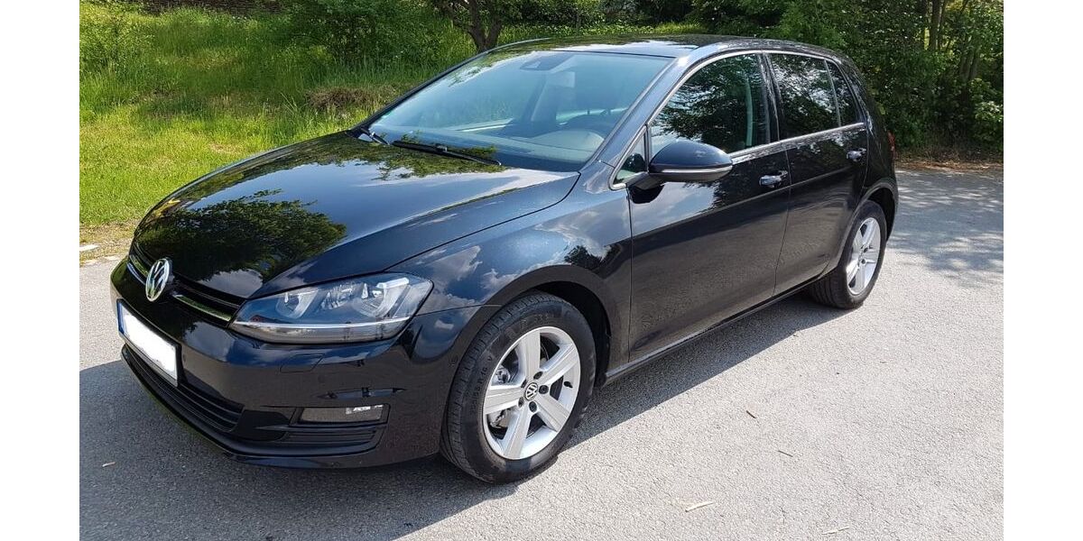VW Golf 135.000 km 9.000 &euro; Leubsdorf OT Marbach 09573